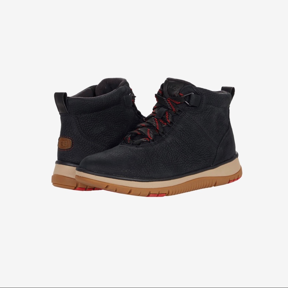 LAKESIDER ANKLE - UGG - Size 8 - NIB - BLACK